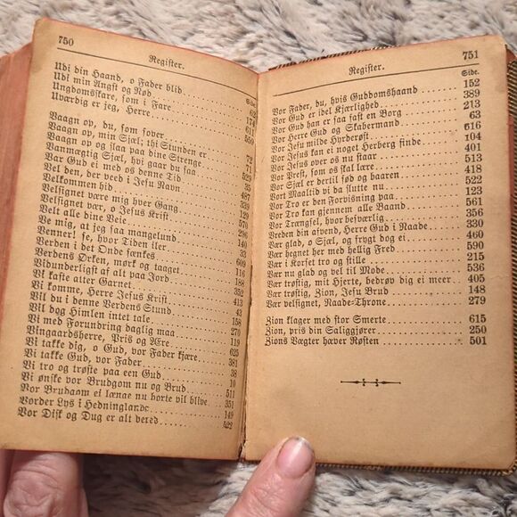 1895 Leather Danish Song Book - Picture 8 of 13